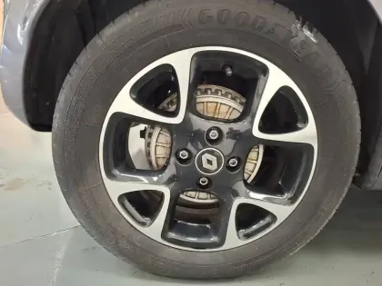 Photo 20 Renault Twingo  III TCe 95