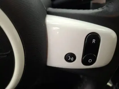 Photo 37 Renault Twingo  III TCe 95