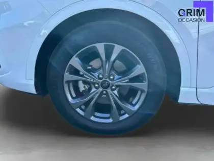 Photo 38 Ford Kuga  2.5 Duratec 190 ch FlexiFuel FHEV E85 Powershift