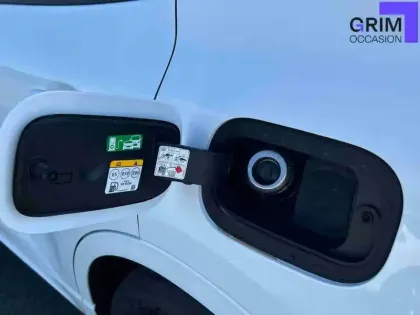 Photo 19 Ford Kuga  2.5 Duratec 190 ch FlexiFuel FHEV E85 Powershift