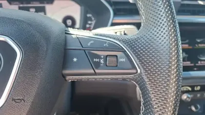 Photo 20 Audi Q3  Sportback 35 TDI 150 ch S tronic 7