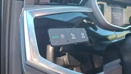 Photo 39 Audi Q3  Sportback 35 TDI 150 ch S tronic 7