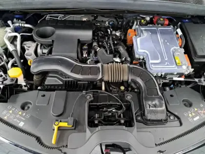 Photo 13 Renault Captur  E-Tech 145 - 21