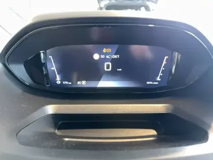 Photo 23 Peugeot Partner  FGN DIESEL 130 CH M CHARG UT MAJ AUT