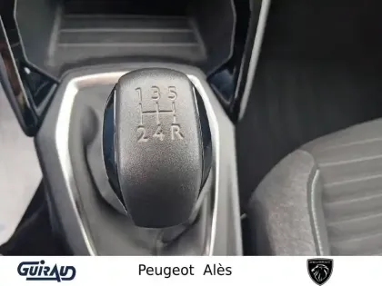 Photo 10 Peugeot 208  PureTech 75 S&S BVM5