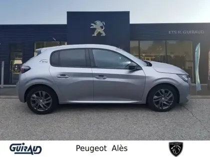 Photo 18 Peugeot 208  PureTech 75 S&S BVM5