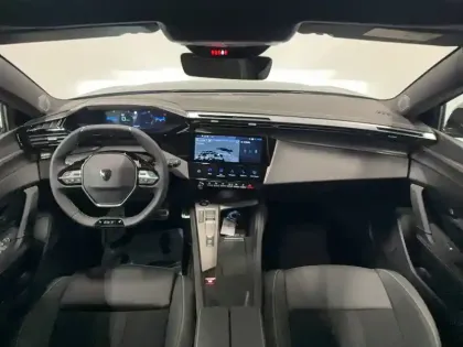 Photo 15 Peugeot 308  Electrique 55 kWh 156ch