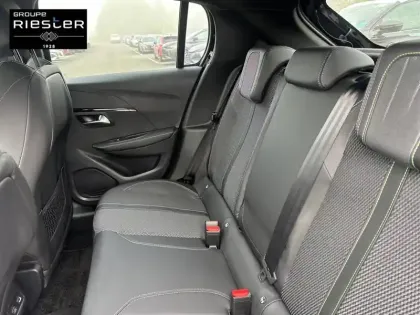 Photo 11 Peugeot 208  Electrique 54 kWh 156ch