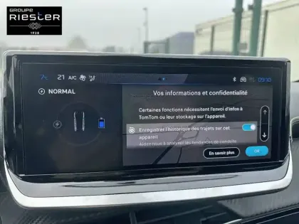 Photo 22 Peugeot 208  Electrique 54 kWh 156ch