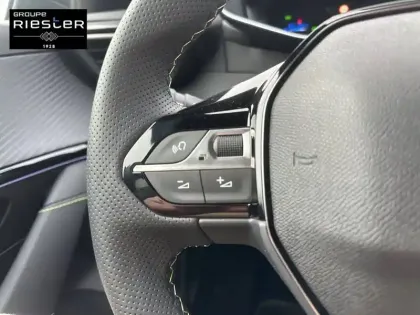 Photo 18 Peugeot 208  Electrique 54 kWh 156ch