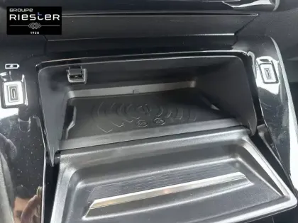 Photo 20 Peugeot 208  Electrique 54 kWh 156ch