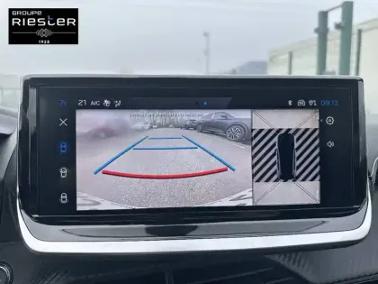 Photo 31 Peugeot 208  Electrique 54 kWh 156ch