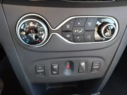 Photo 22 Dacia Sandero  TCe 90