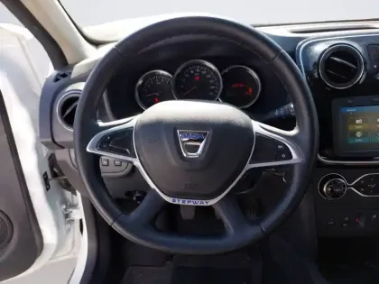 Photo 11 Dacia Sandero  TCe 90