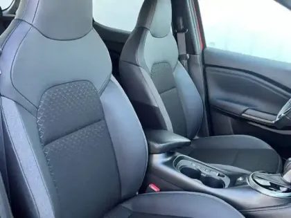 Photo 17 Nissan Juke  HYBRID 143