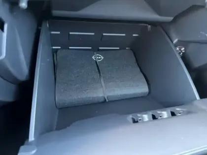 Photo 30 Nissan Juke  HYBRID 143