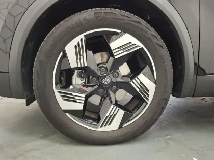 Photo 17 Renault Symbioz  E-Tech full hybrid 145