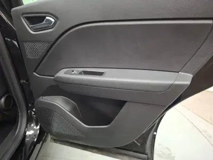 Photo 19 Renault Symbioz  E-Tech full hybrid 145