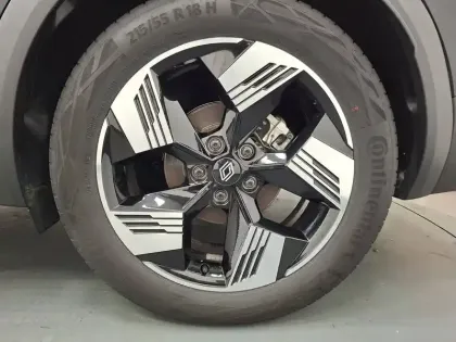 Photo 18 Renault Symbioz  E-Tech full hybrid 145