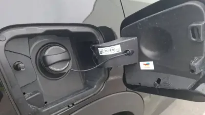 Photo 30 Peugeot 3008  Hybrid 136 e-DCS6