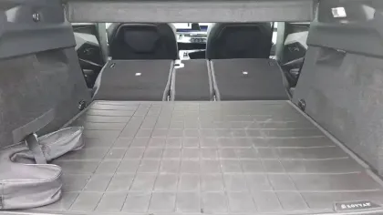 Photo 32 Peugeot 3008  Hybrid 136 e-DCS6