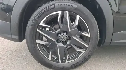 Photo 44 Peugeot 3008  Hybrid 136 e-DCS6