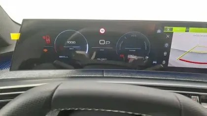 Photo 11 Peugeot 3008  Hybrid 136 e-DCS6