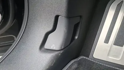 Photo 13 Peugeot 3008  Hybrid 136 e-DCS6