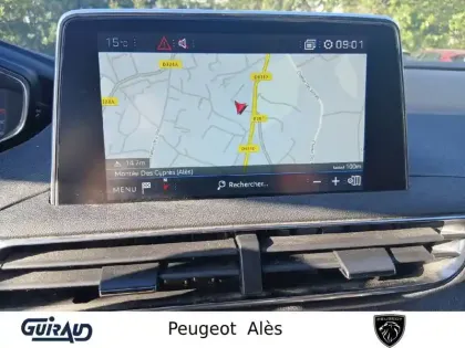 Photo 16 Peugeot 5008  PureTech 130ch S&S BVM6