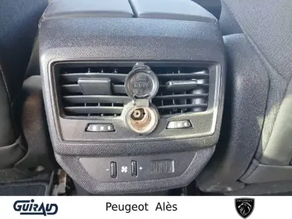 Photo 13 Peugeot 5008  PureTech 130ch S&S BVM6