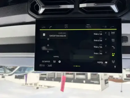 Photo 35 Dacia Bigster  Hybrid 155