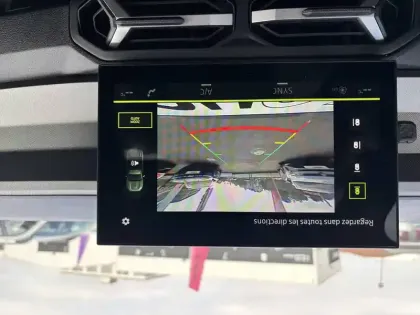 Photo 38 Dacia Bigster  Hybrid 155