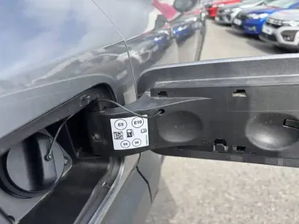 Photo 8 Dacia Bigster  Hybrid 155