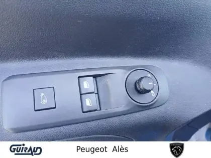 Photo 12 Peugeot Partner  FOURGON M 650 KG BLUEHDI 130 S&S BVM6