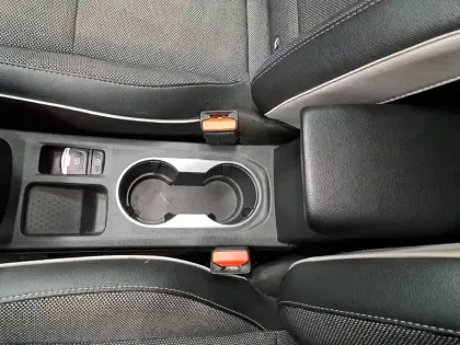 Photo 33 Renault Captur  Blue dCi 95