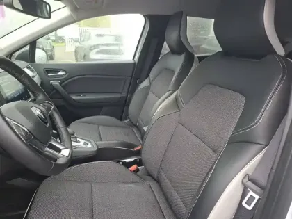 Photo 9 Renault Captur  TCe 140 EDC - 21