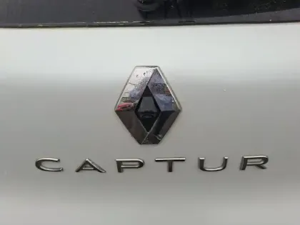 Photo 26 Renault Captur  TCe 140 EDC - 21