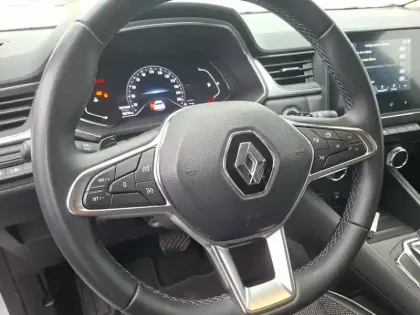 Photo 13 Renault Captur  TCe 140 EDC - 21