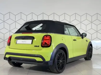 Photo 17 Mini Mini Cabriolet Cooper 136 ch DKG7