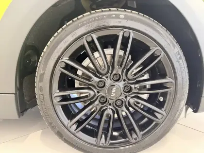 Photo 6 Mini Mini Cabriolet Cooper 136 ch DKG7