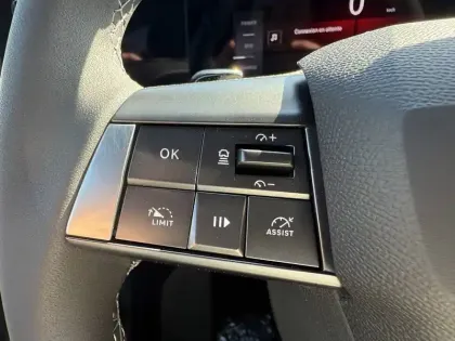 Photo 18 Opel Astra  Sports Tourer 1.2 Turbo Hybride 145 ch Automatique