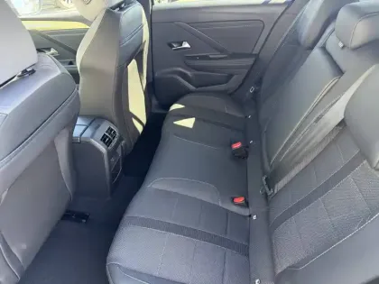 Photo 14 Opel Astra  Sports Tourer 1.2 Turbo Hybride 145 ch Automatique