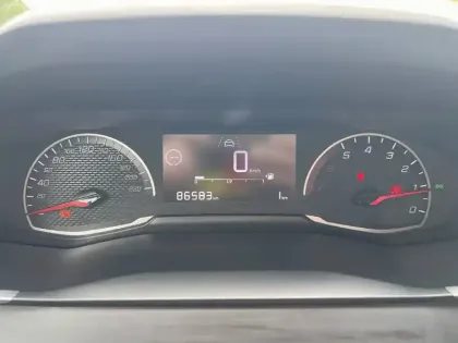 Photo 12 Peugeot 208  PureTech 75 S&S BVM5