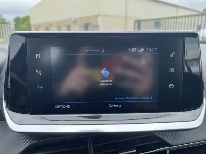 Photo 15 Peugeot 208  PureTech 75 S&S BVM5