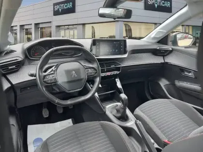 Photo 8 Peugeot 208  PureTech 75 S&S BVM5