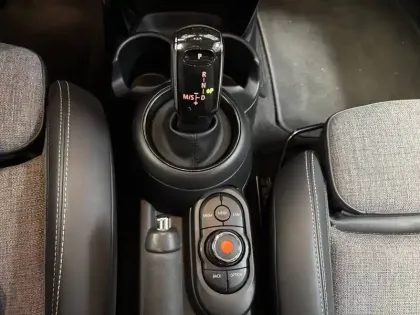 Photo 21 Mini Mini Hatch 3 Portes One 102 ch BVA7