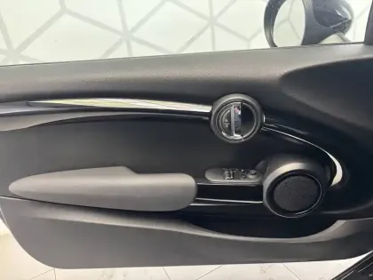 Photo 31 Mini Mini Hatch 3 Portes One 102 ch BVA7