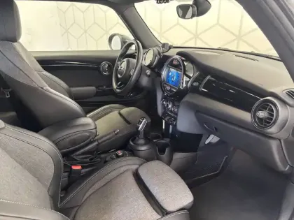 Photo 16 Mini Mini Hatch 3 Portes One 102 ch BVA7