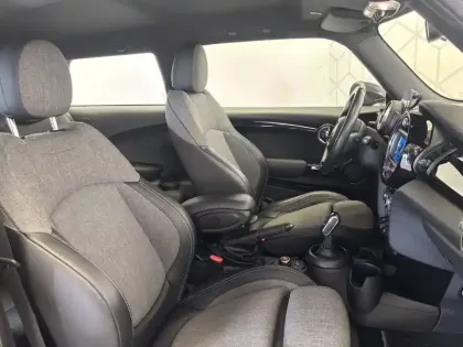 Photo 15 Mini Mini Hatch 3 Portes One 102 ch BVA7