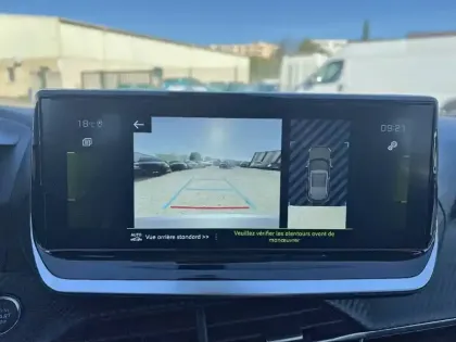 Photo 20 Peugeot 2008  PureTech 130 S&S EAT8